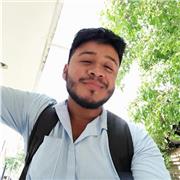 Bachiller, habil en idiomas, con mucha pasión y paciencia para enseñar